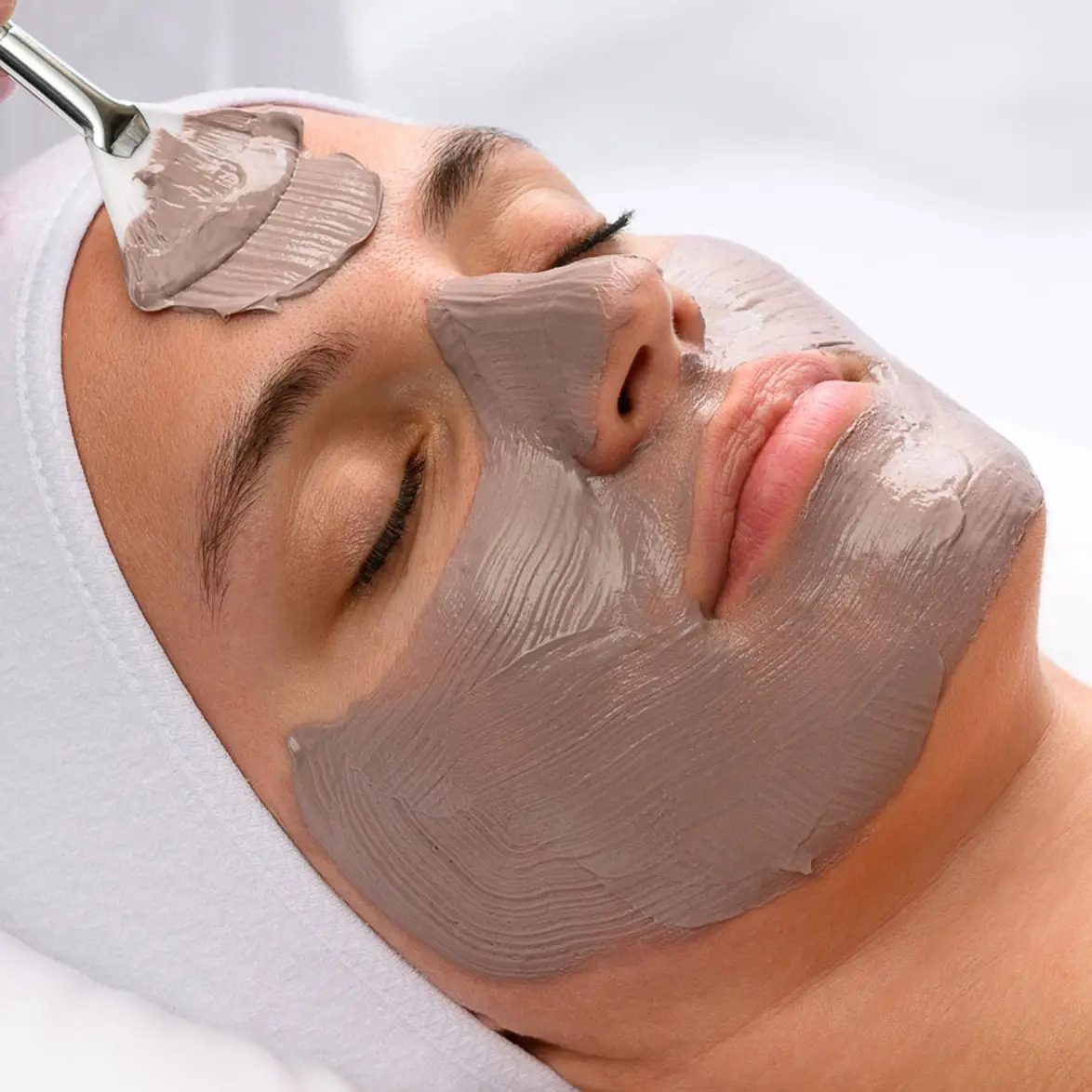 Відновлювальна заспокоювальна чорнична маска HydroPeptide Rejuvenating Mask